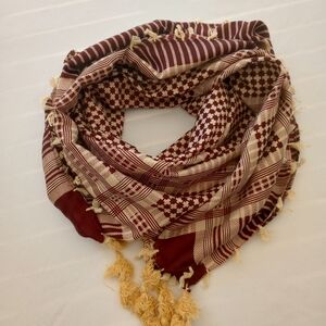 Tasseled Square Scarf Shemagh Arab Keffiyeh 40in in Burgundy and Cream OS